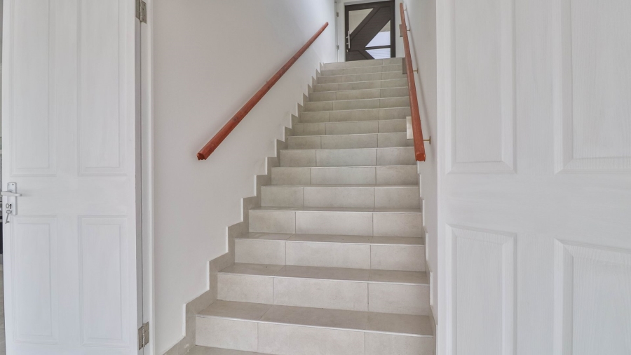 3 Bedroom Property for Sale in Fraaiuitsig Western Cape